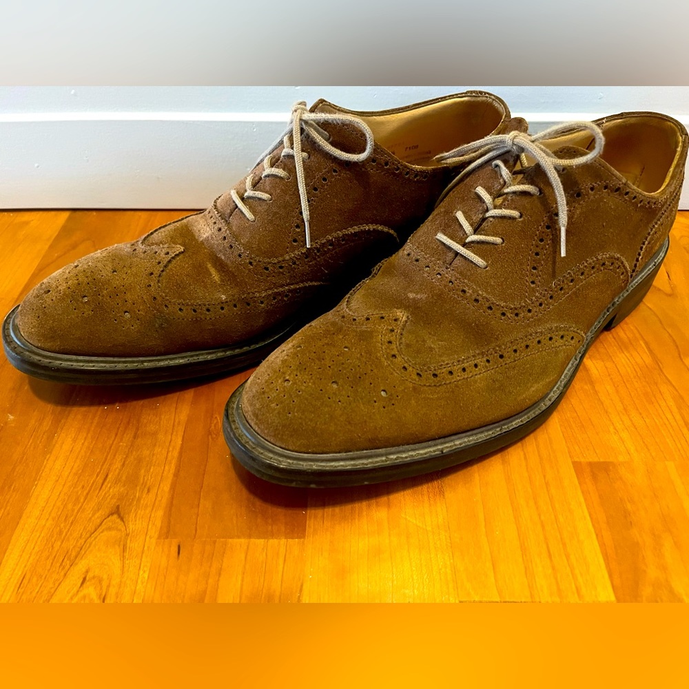 Lands End suede Derby shoes. Made in England. Dainite soles